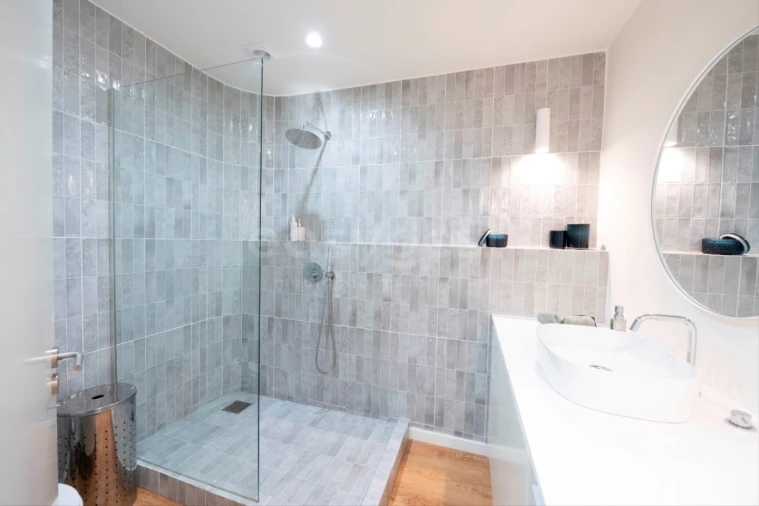 Apartamento T2 para Venda em Areeiro Foto 15