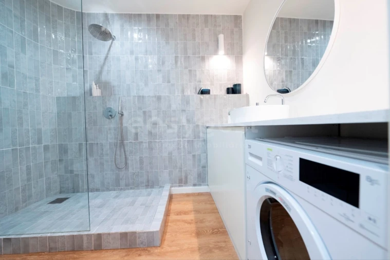 Apartamento T2 para Venda em Areeiro Foto 16