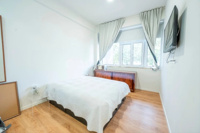 Apartamento T2 para Venda em Areeiro Foto 19