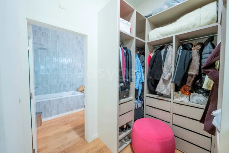 Apartamento T2 para Venda em Areeiro Foto 21