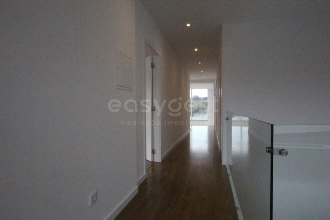 Moradia T4 para Venda em Lourinhã e Atalaia Foto 10