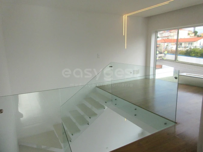 Moradia T4 para Venda em Lourinhã e Atalaia Foto 9