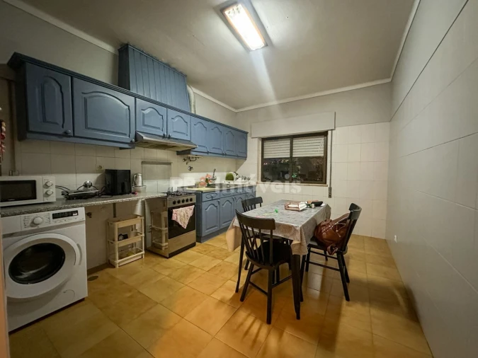 Apartamento T3 para Venda em Abrantes (São Vicente e São João) e Alferrarede Foto 4