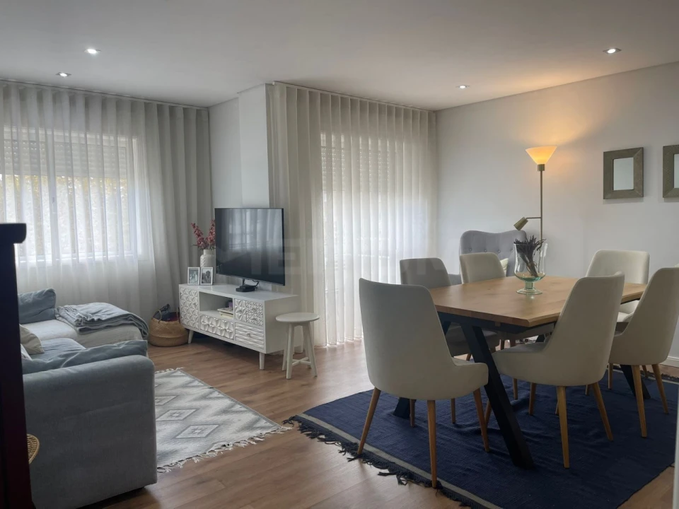 Apartamento T3 para Venda em Vila Nova de Famalicão e Calendário Foto 4
