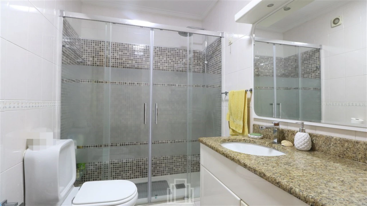 Apartamento T2 para Arrendamento em Ovar, São João, Arada e São Vicente de Pereira Jusã Foto 8