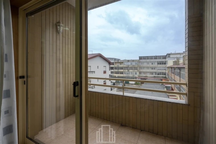 Apartamento T2 para Venda em Ovar, São João, Arada e São Vicente de Pereira Jusã Foto 7