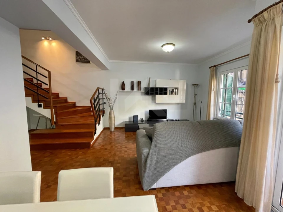 Apartamento T3 para Arrendamento em Ribeira Brava Foto 6