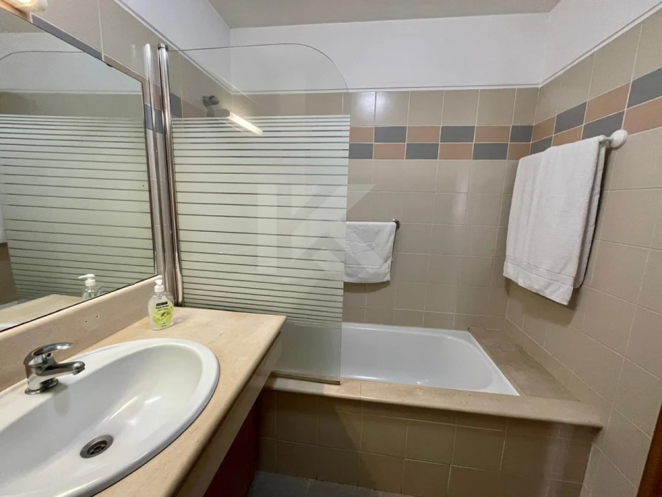 Apartamento T3 para Arrendamento em Ribeira Brava Foto 21