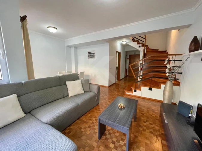 Apartamento T3 para Arrendamento em Ribeira Brava