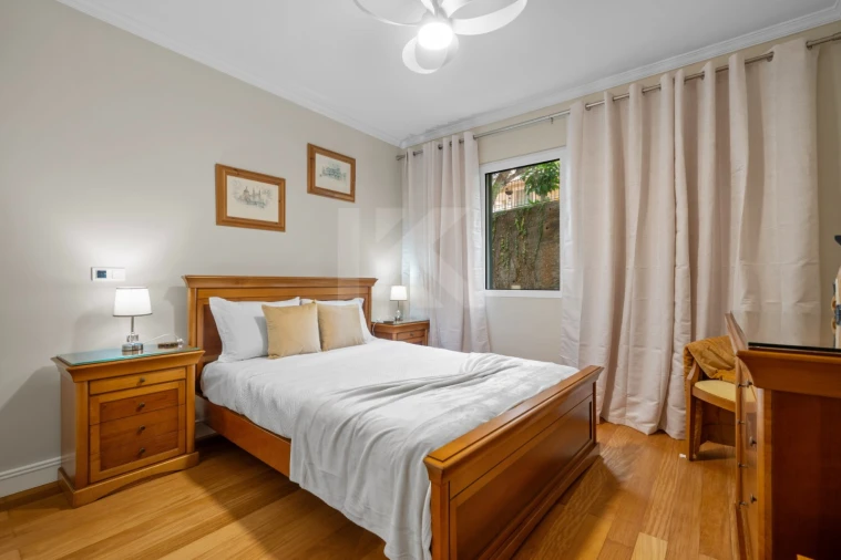 Apartamento T3 para Arrendamento em São Martinho Foto 13