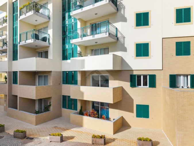 Apartamento T3 para Arrendamento em São Martinho Foto 30