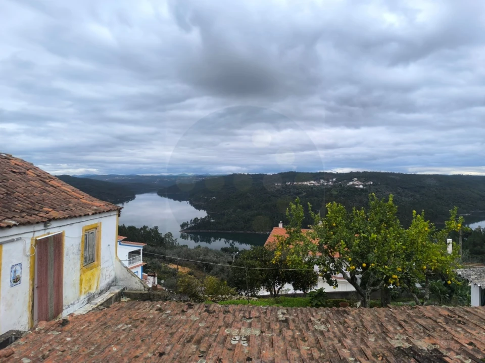 Moradia T1 para Venda em Aldeia do Mato e Souto Foto 2