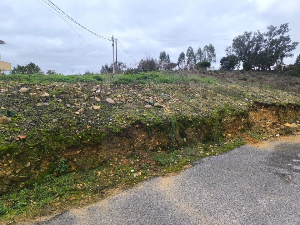 Moradia T1 para Venda em Aldeia do Mato e Souto Foto 10