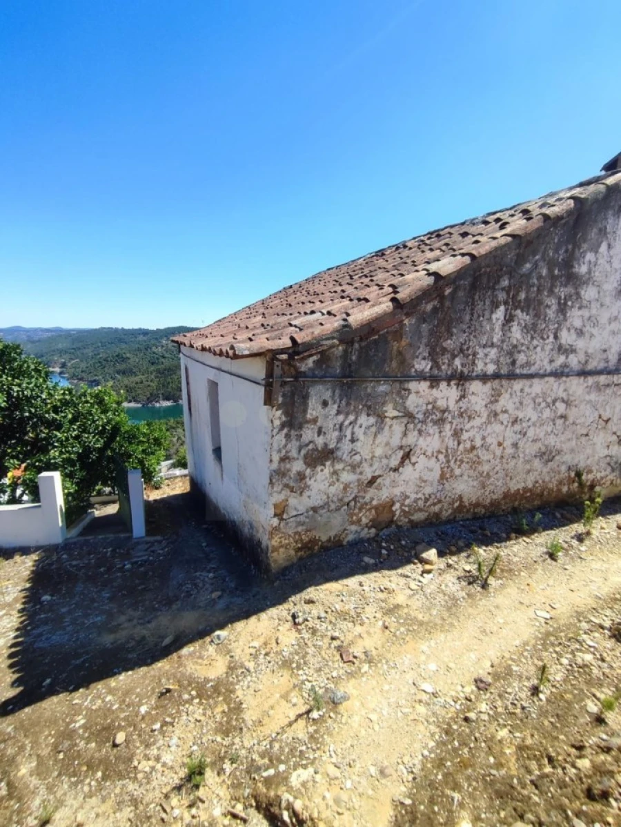 Moradia T1 para Venda em Aldeia do Mato e Souto Foto 8