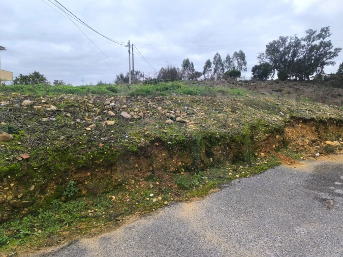 Moradia T1 para Venda em Aldeia do Mato e Souto Foto 10