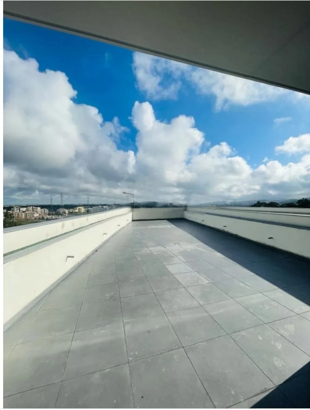 Apartamento T2 para Venda em Pontinha e Famões Foto 14