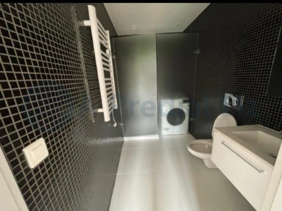 Apartamento T1 para Venda em Cedofeita, Santo Ildefonso, Sé, Miragaia, São Nicolau e Vitória Foto 9