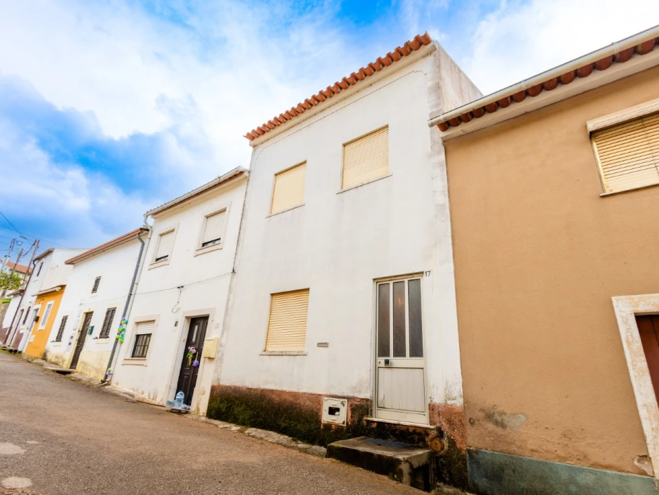 Moradia T3 para Venda em Abrunheira, Verride e Vila Nova da Barca Foto 1