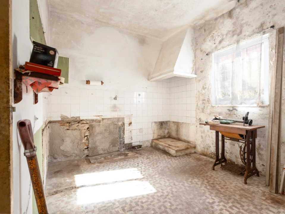 Moradia T3 para Venda em Abrunheira, Verride e Vila Nova da Barca Foto 2