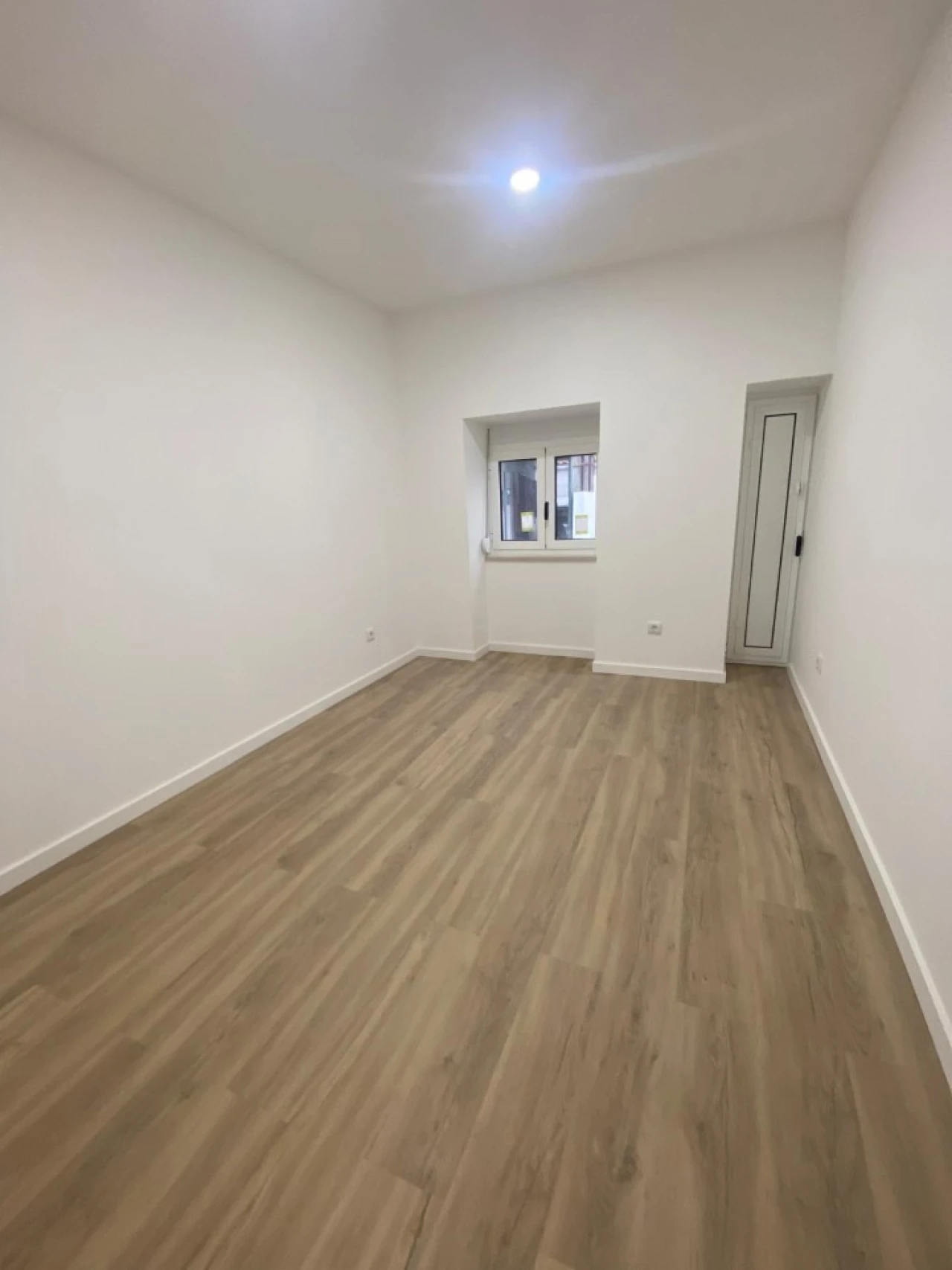 Moradia T2 para Venda em Carapinheira Foto 11