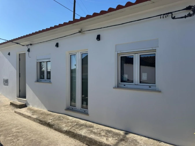 Moradia T2 para Venda em Carapinheira