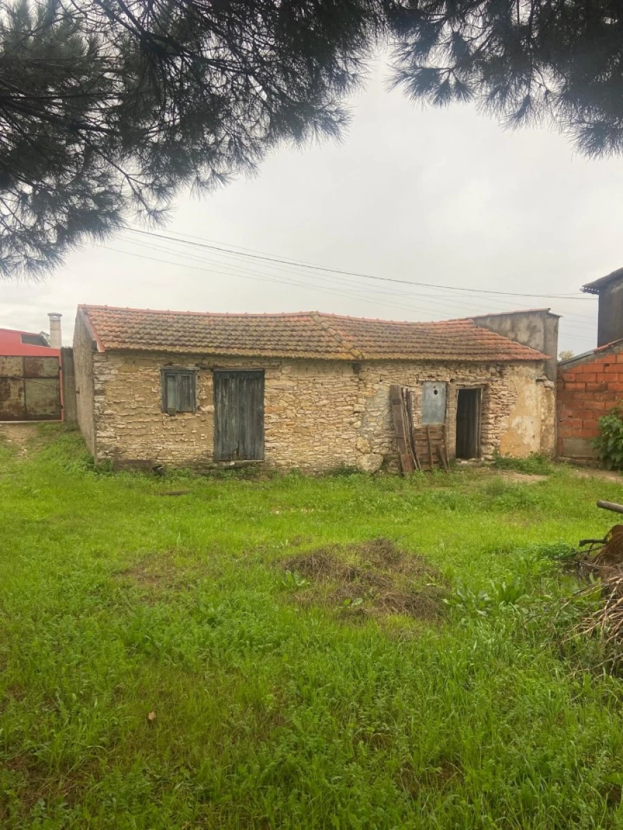 Moradia T1 para Venda em Carapinheira Foto 12