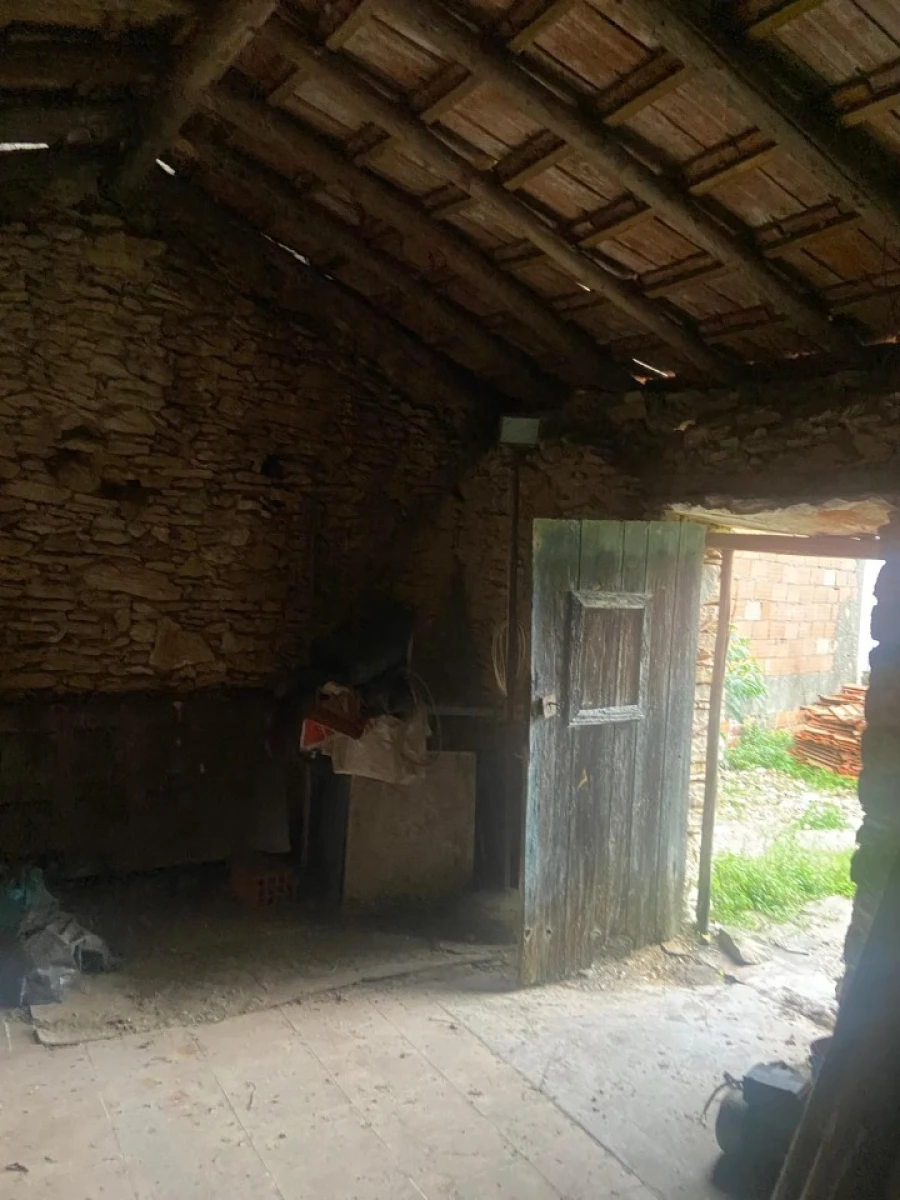 Moradia T1 para Venda em Carapinheira Foto 19