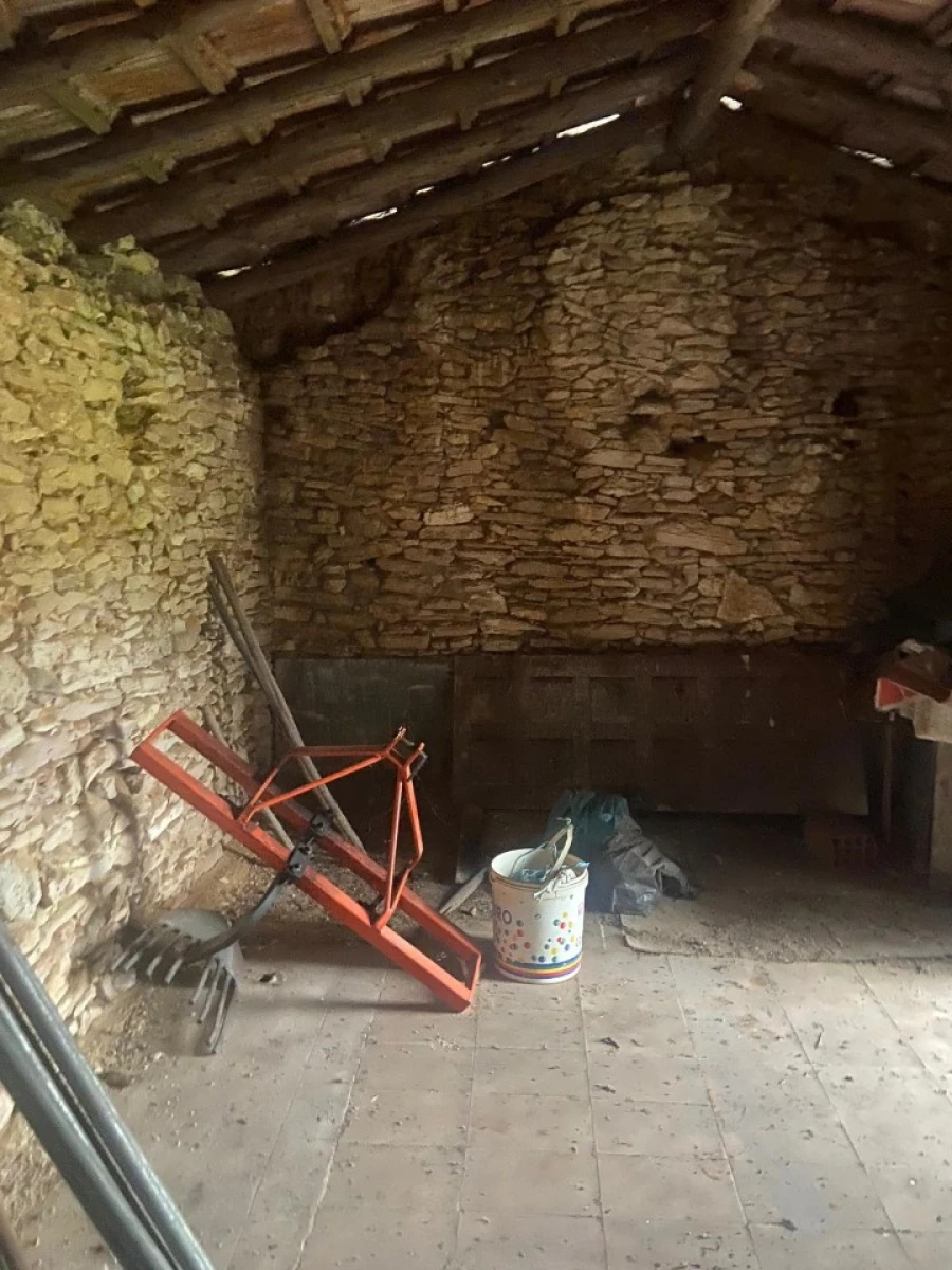 Moradia T1 para Venda em Carapinheira Foto 20