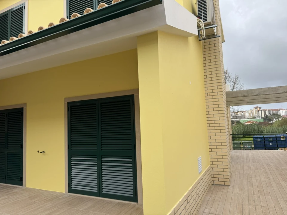 Moradia T3 para Venda em Tavarede Foto 24