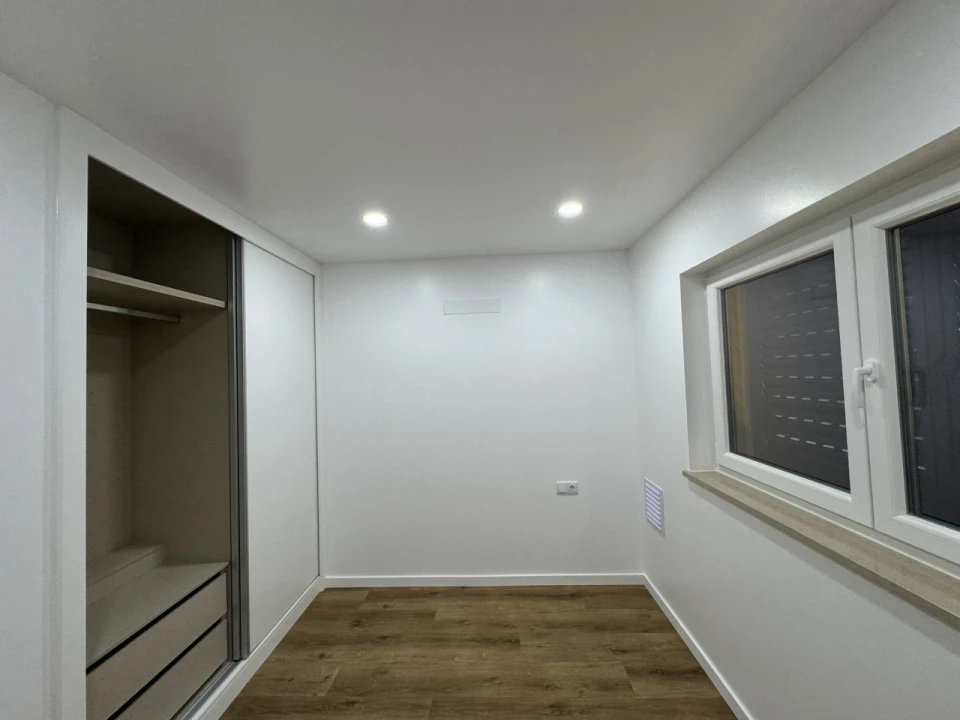 Moradia T3 para Venda em Tavarede Foto 12