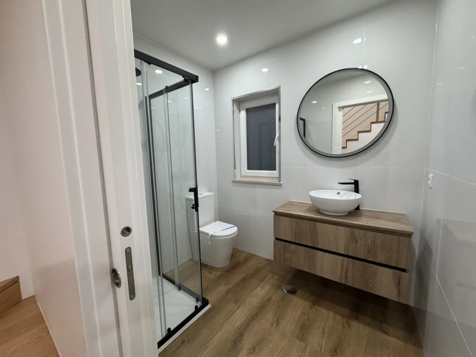 Moradia T3 para Venda em Tavarede Foto 10