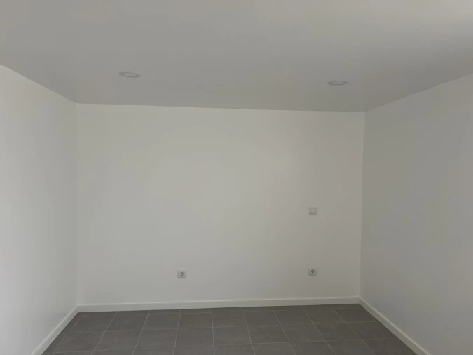 Moradia T3 para Venda em Tavarede Foto 30