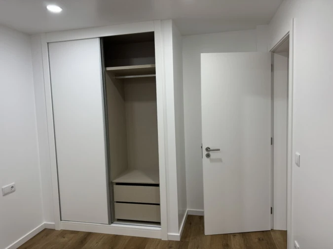 Moradia T3 para Venda em Tavarede Foto 9