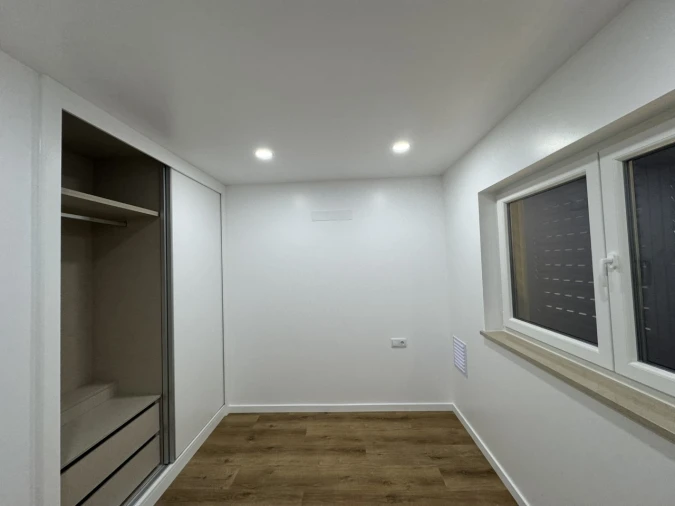 Moradia T3 para Venda em Tavarede Foto 12