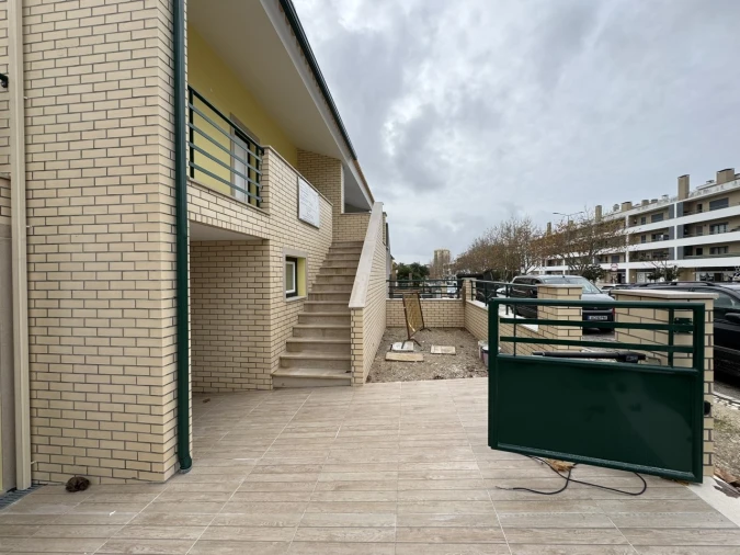 Moradia T3 para Venda em Tavarede Foto 35