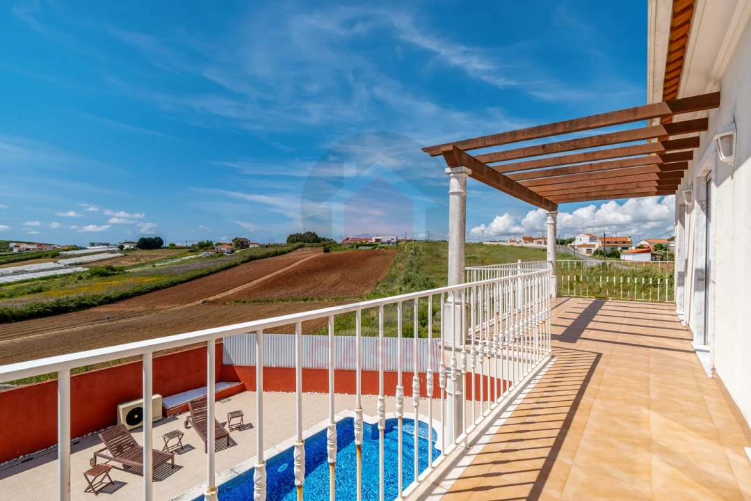 Moradia T4 para Venda em A dos Cunhados e Maceira Foto 28