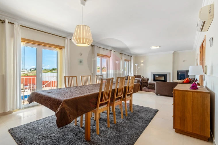 Moradia T4 para Venda em A dos Cunhados e Maceira Foto 8