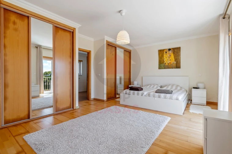 Moradia T4 para Venda em A dos Cunhados e Maceira Foto 15