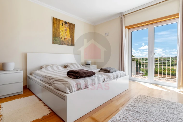 Moradia T4 para Venda em A dos Cunhados e Maceira Foto 17