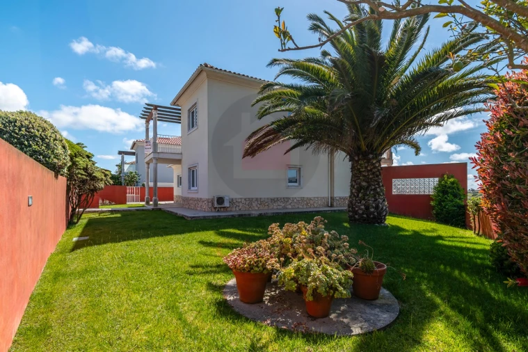 Moradia T4 para Venda em A dos Cunhados e Maceira Foto 29