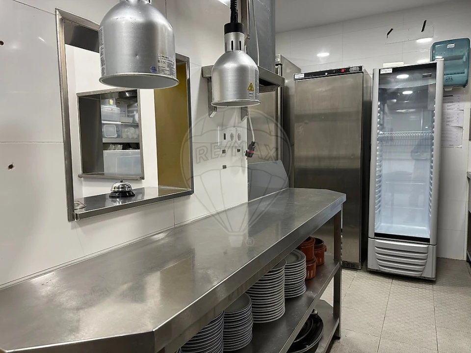 Negócio para Venda em Alvalade Foto 18