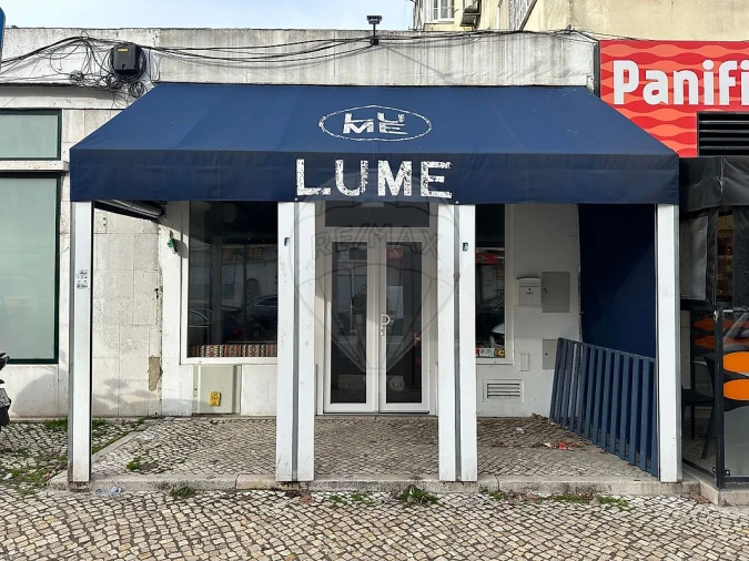 Negócio para Venda em Alvalade Foto 1