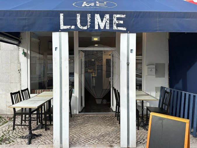 Negócio para Venda em Alvalade Foto 2