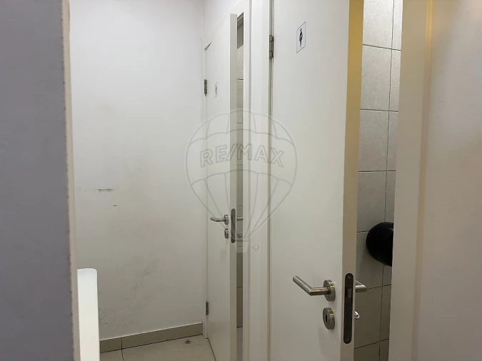 Negócio para Venda em Alvalade Foto 26