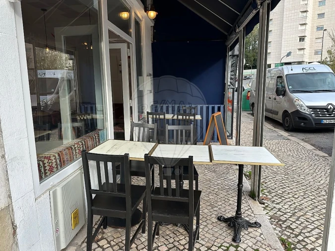 Negócio para Venda em Alvalade Foto 4