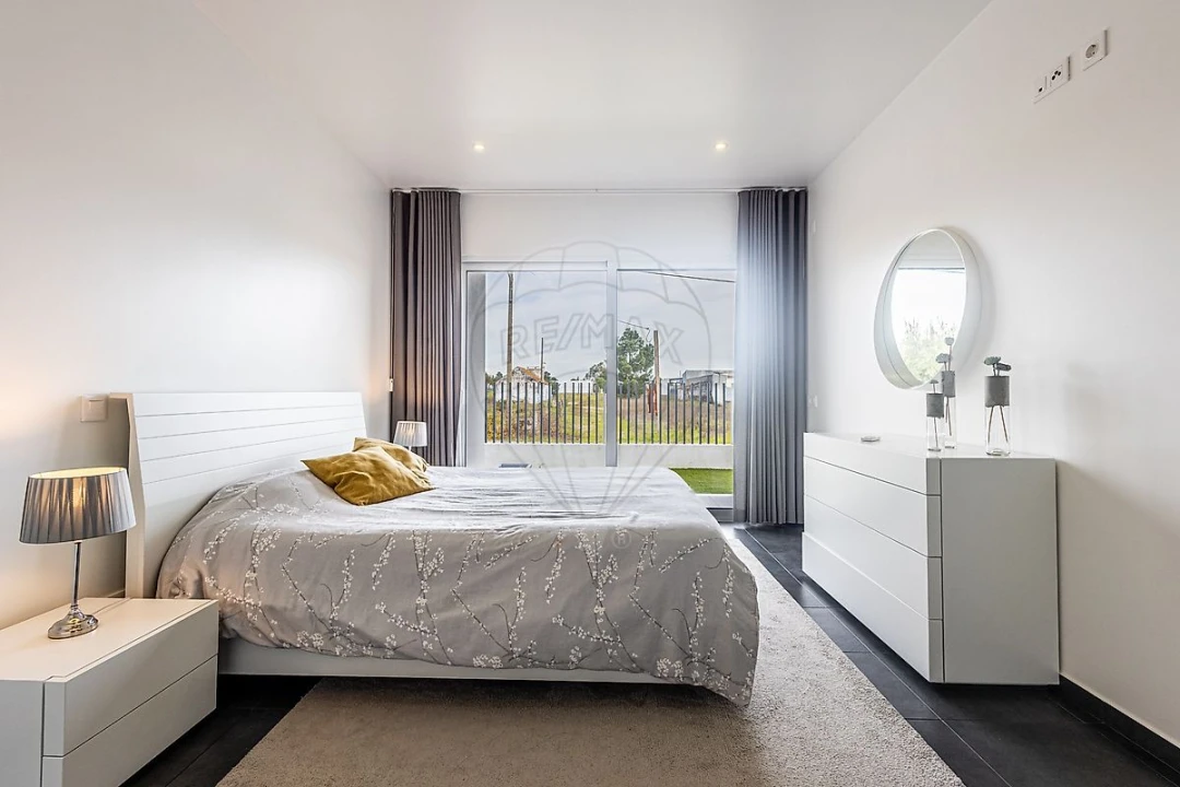 Moradia T3 para Venda em Fazendas de Almeirim Foto 21