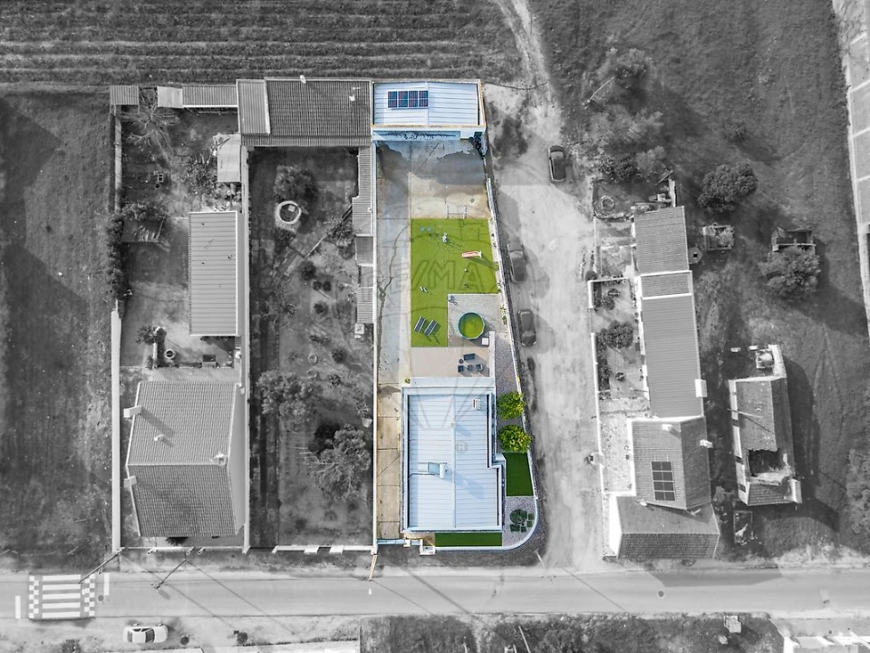 Moradia T3 para Venda em Fazendas de Almeirim Foto 2