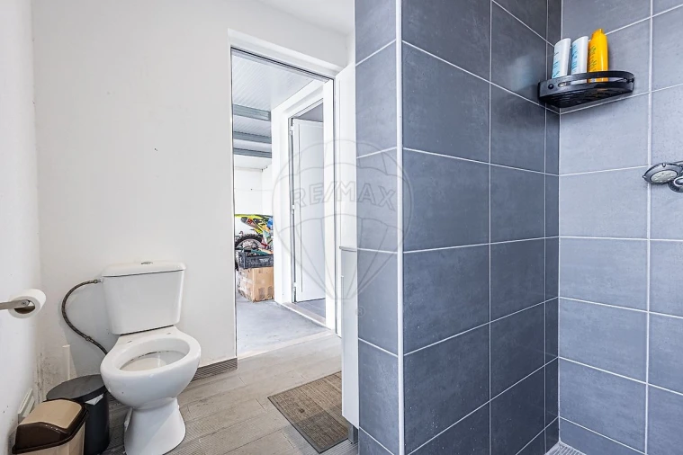 Moradia T3 para Venda em Fazendas de Almeirim Foto 48