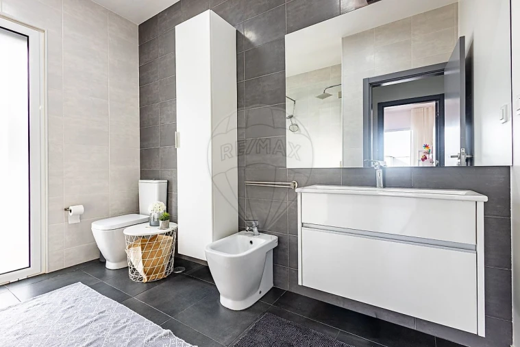 Moradia T3 para Venda em Fazendas de Almeirim Foto 12