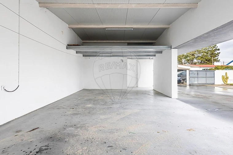 Moradia T3 para Venda em Fazendas de Almeirim Foto 50